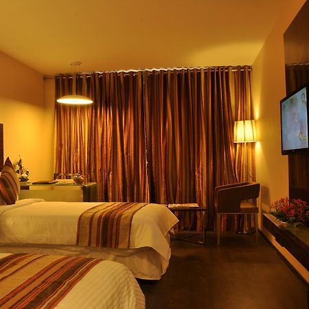 The Arcadia Hotel Coimbatore Eksteriør billede