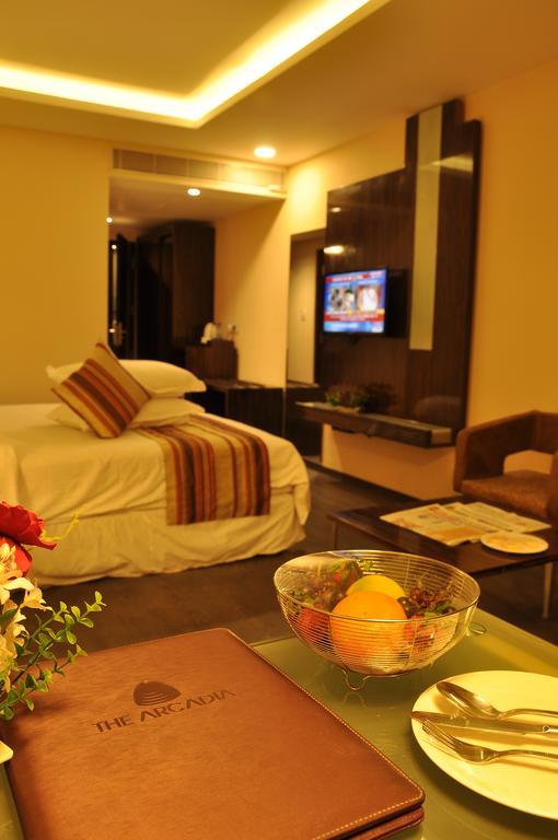The Arcadia Hotel Coimbatore Eksteriør billede