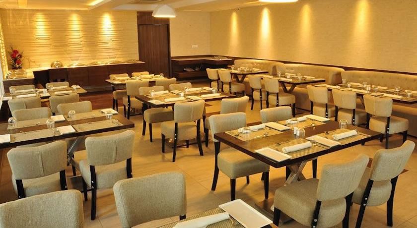 The Arcadia Hotel Coimbatore Eksteriør billede